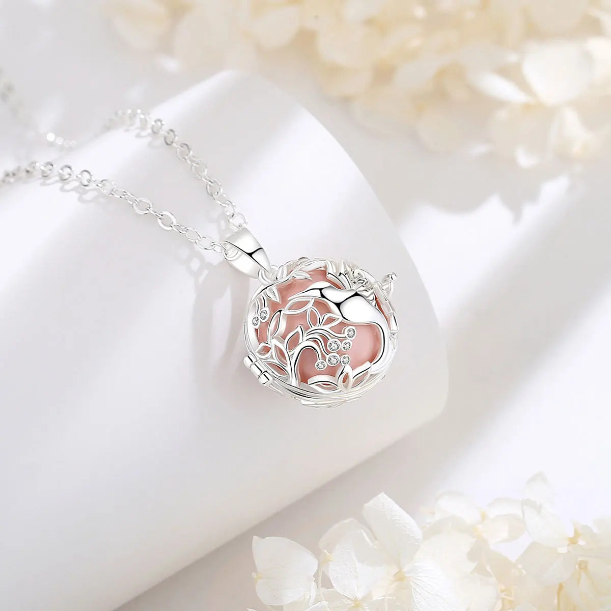 Necklace Hummingbird Harmony Bola