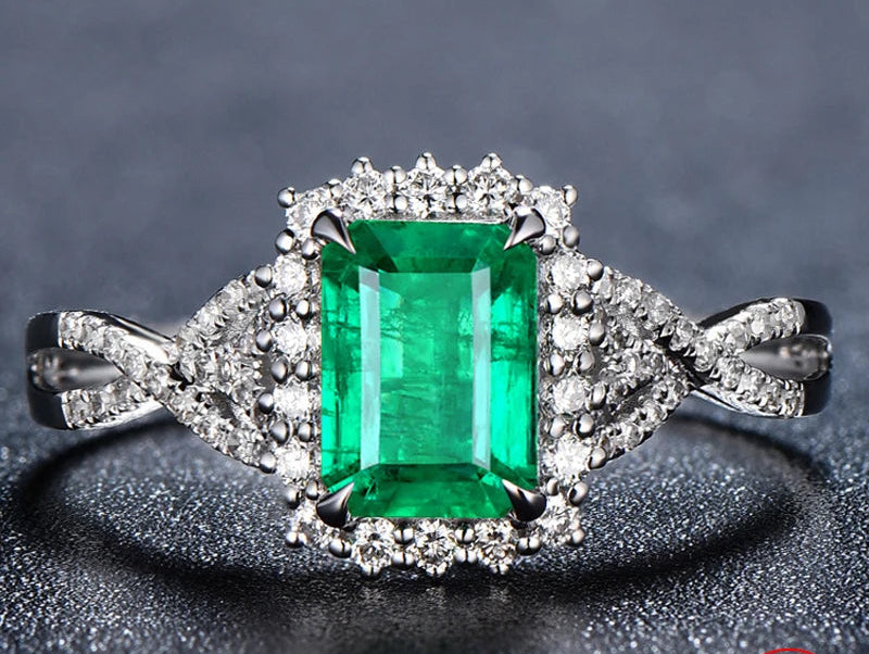 Ring Emerald Spark