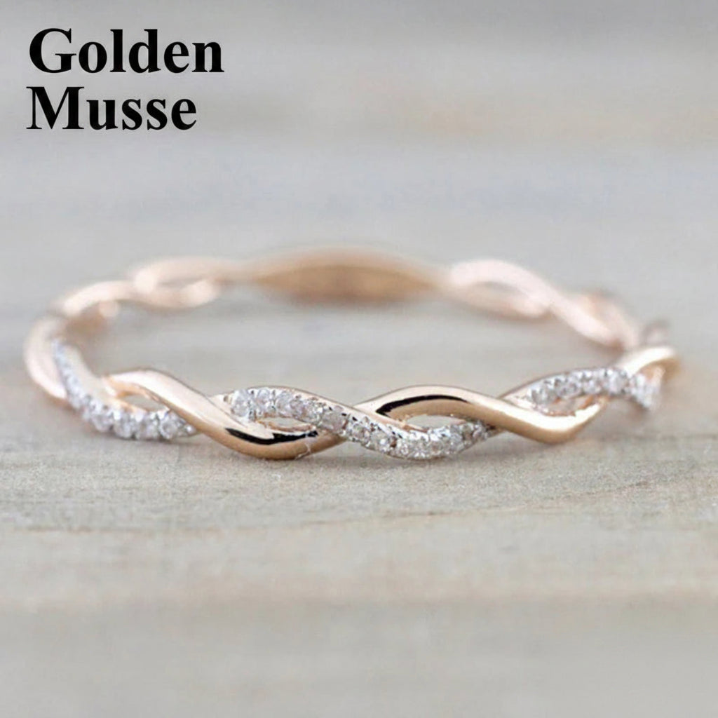 Ring Twisted Band