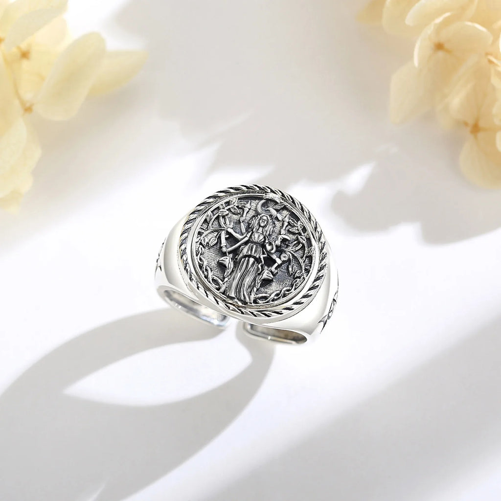 Ring Triple Moon Goddess Rotatable