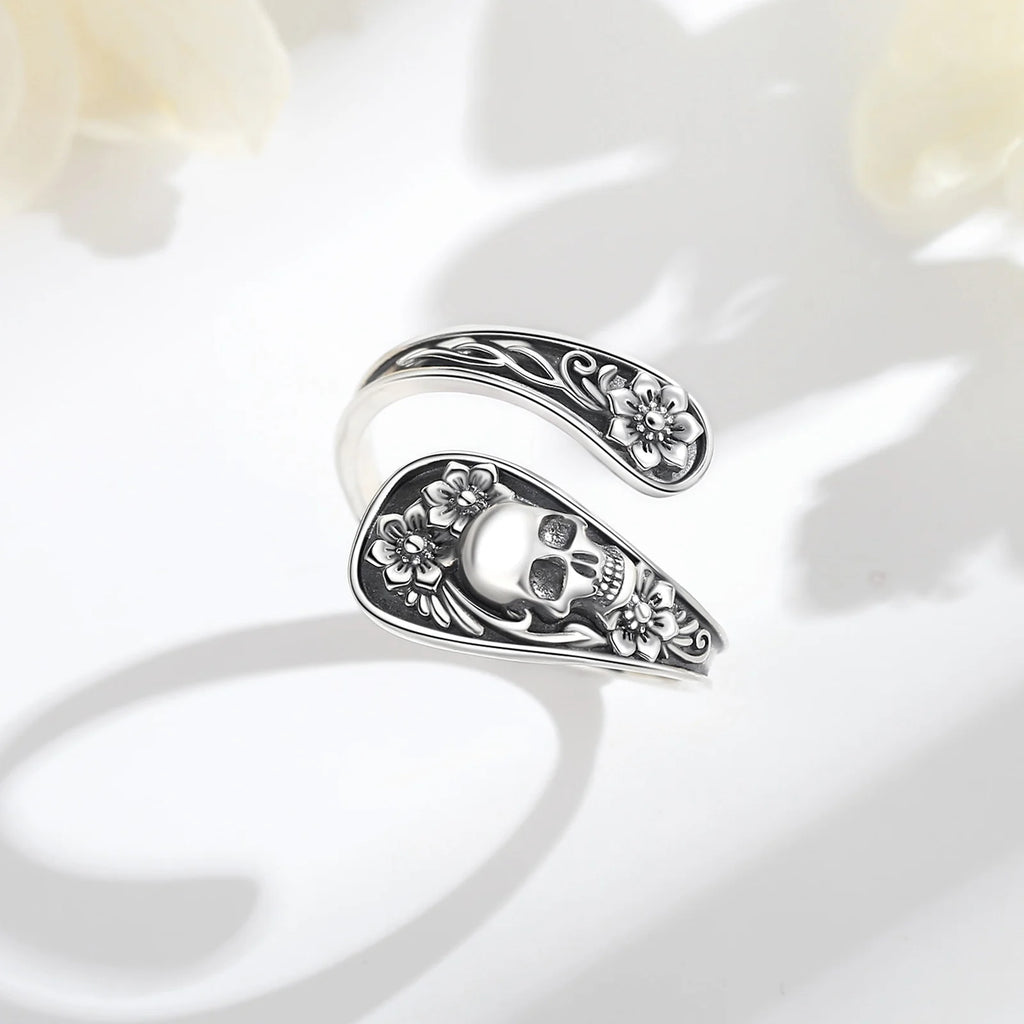 Ring Gothic Skull Adjustable