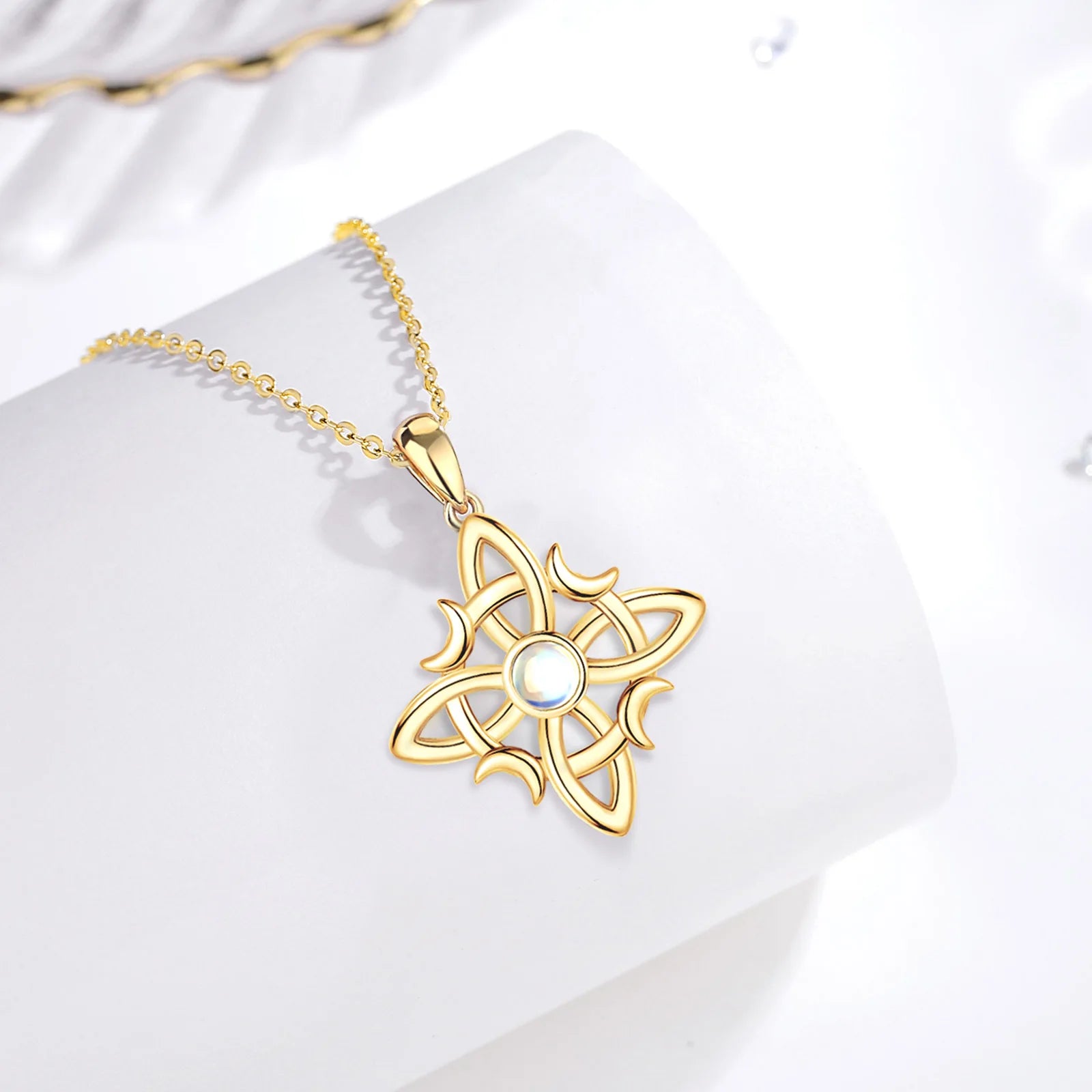 Necklace Celtic Witch Knot