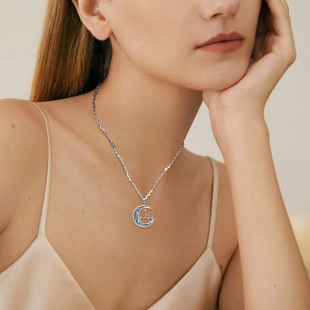 Necklace Lilith Moon