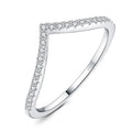 Ring Moissanite Crown V