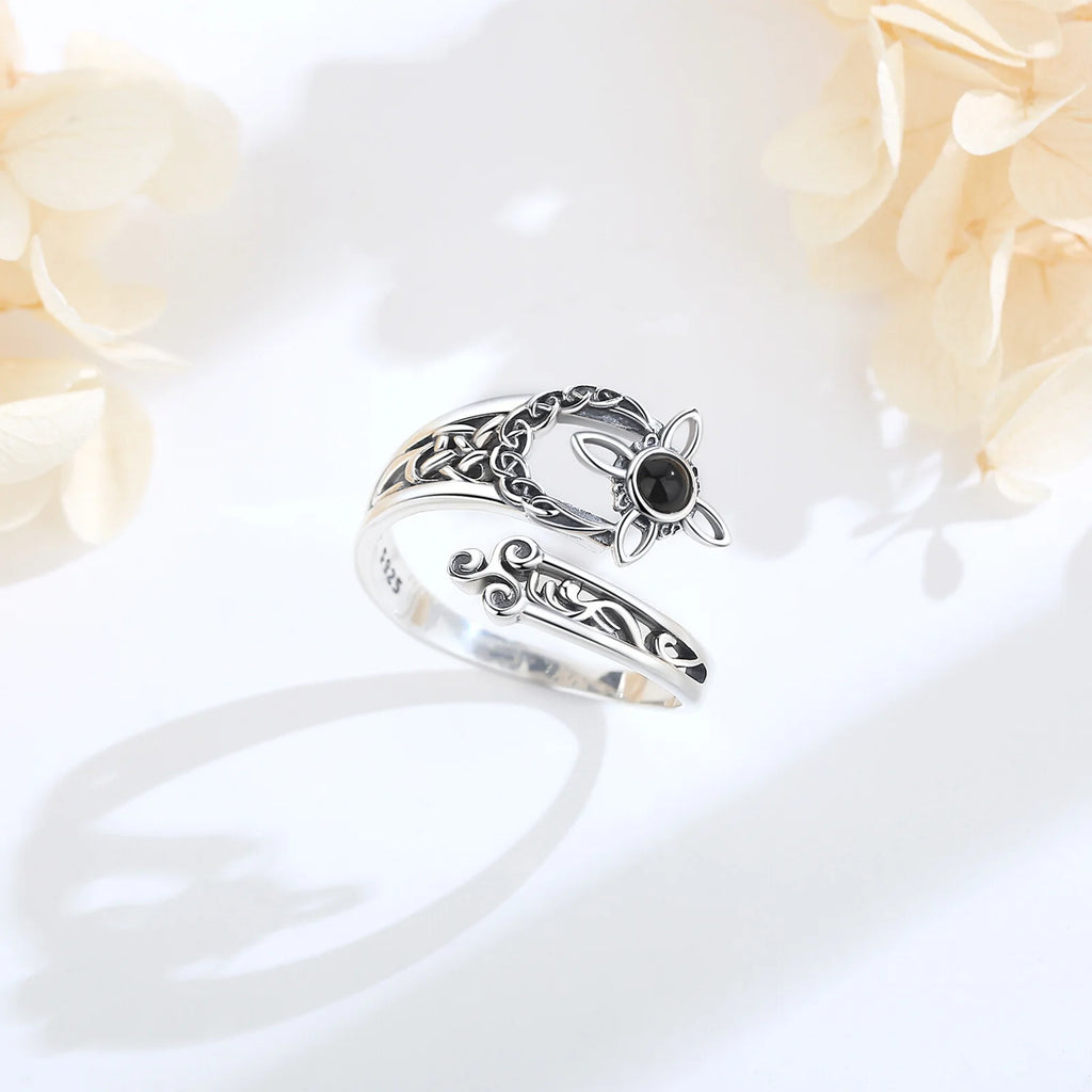 Ring Obsidian Witch's Knot