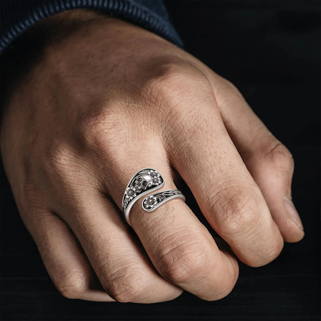Ring Gothic Skull Adjustable