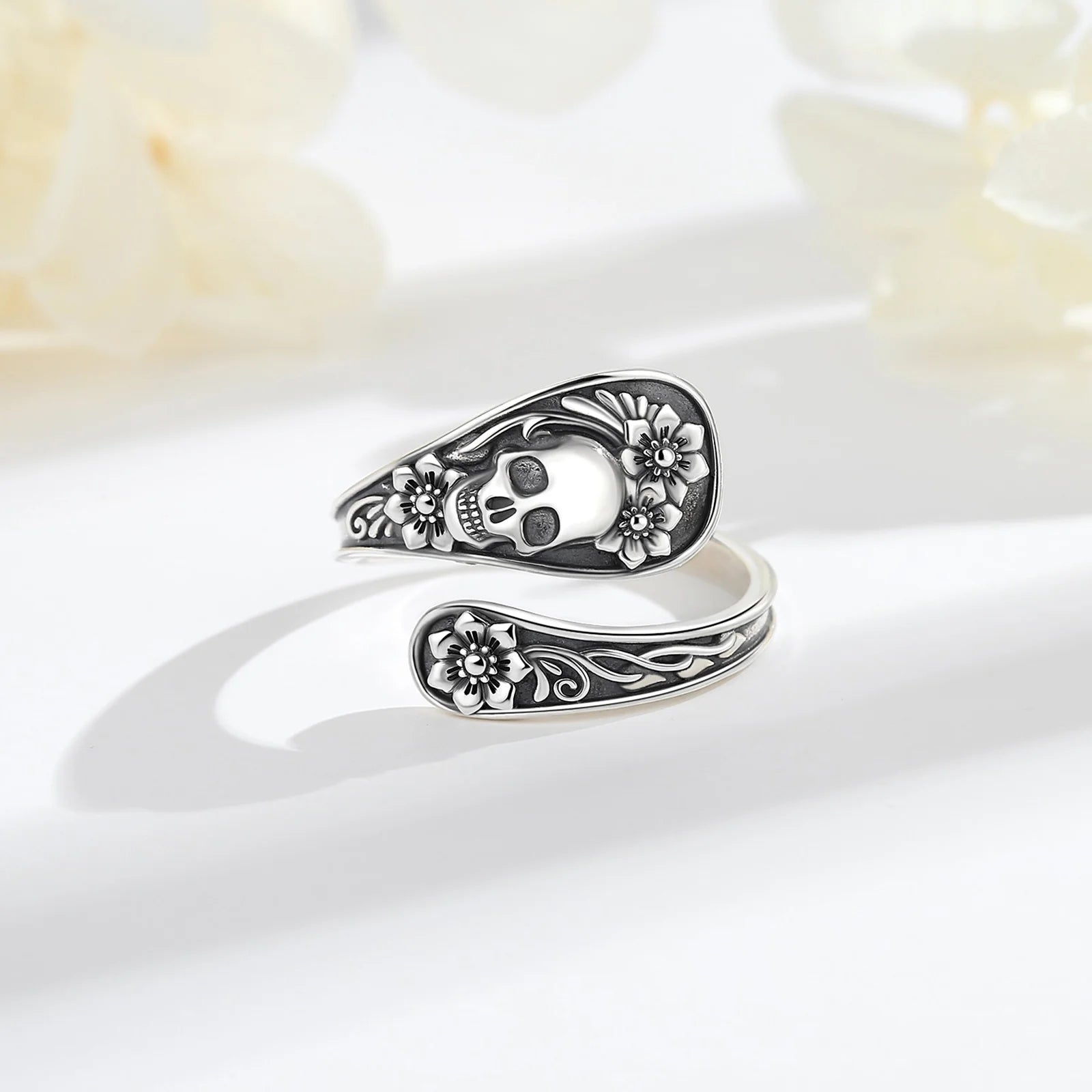 Ring Gothic Skull Adjustable