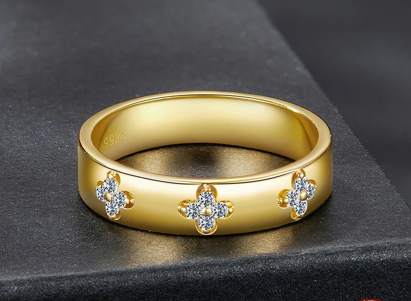 Ring Golden Clover