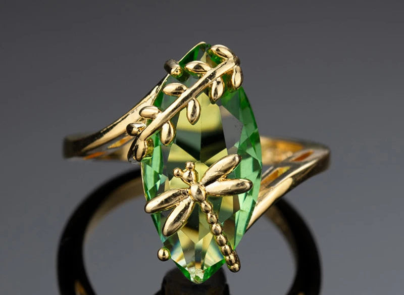 Ring Dragonfly Emerald